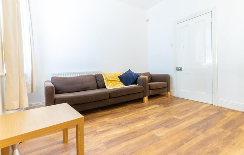 Myrtle Grove, Jesmond, Newcastle - Image 1